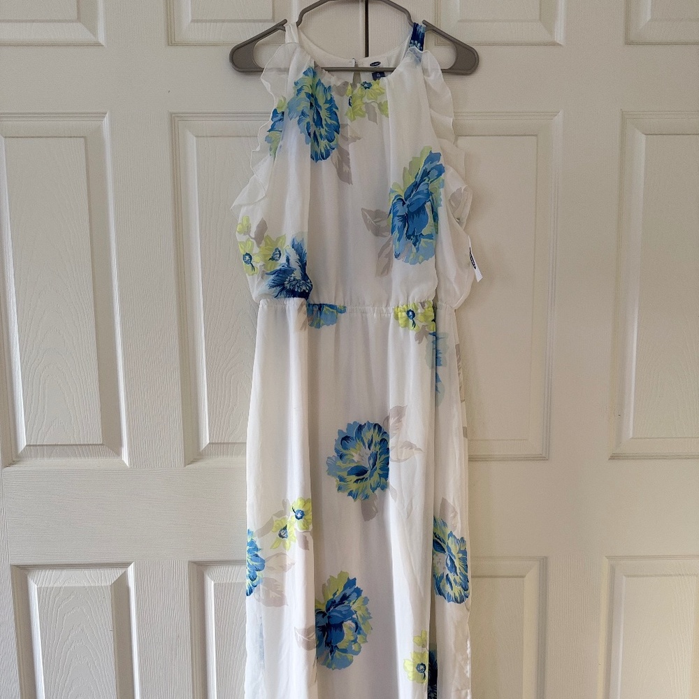 Old Navy White Floral Maxi Dress with Ruffle Sleeves. Size XL NWT